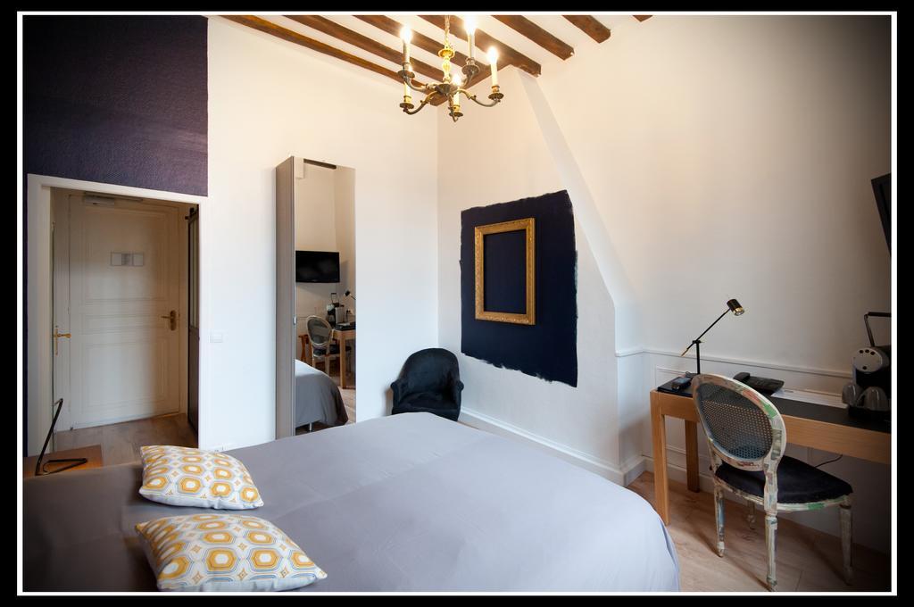 Hotel Le Prieure Et La Residence Amiens Bagian luar foto